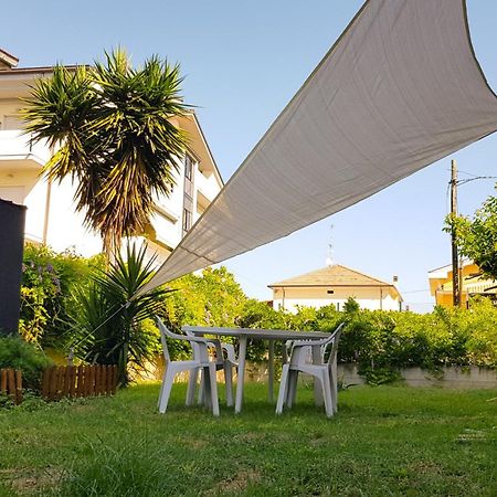 Casa Vacanze Darena Tortoreto Екстериор снимка